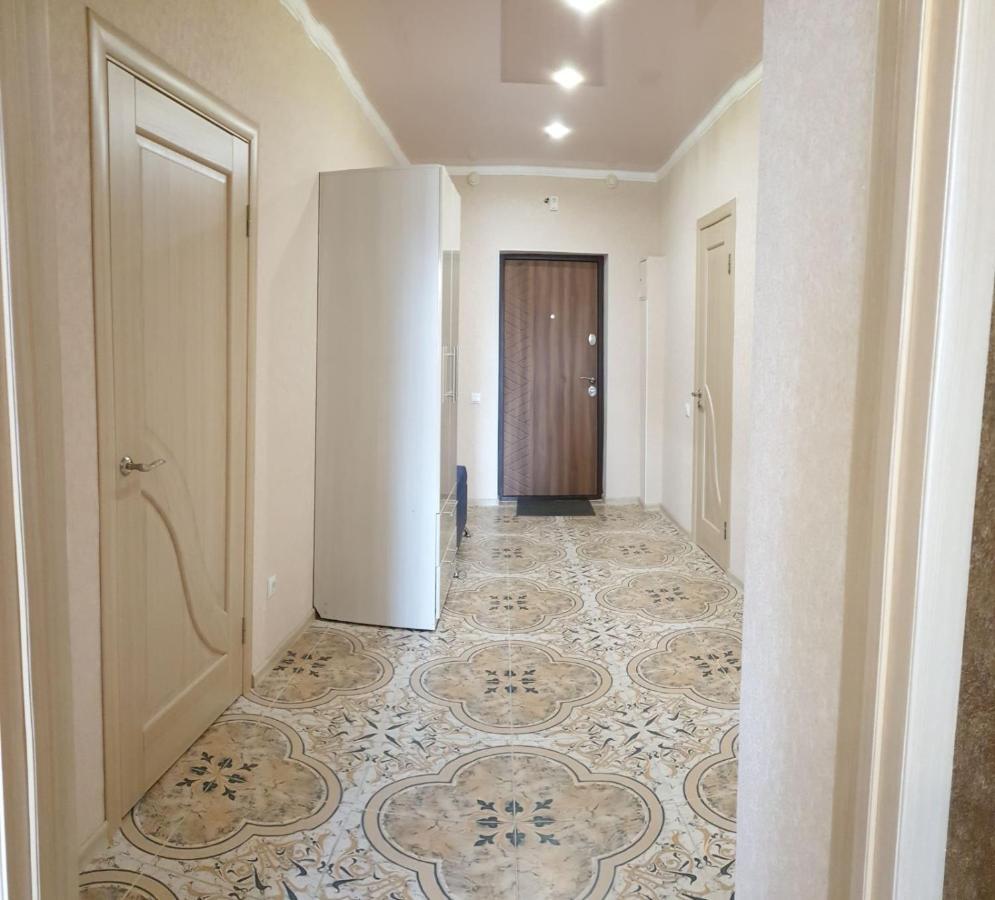 Apartament Near Dnieper チェルカースィ エクステリア 写真